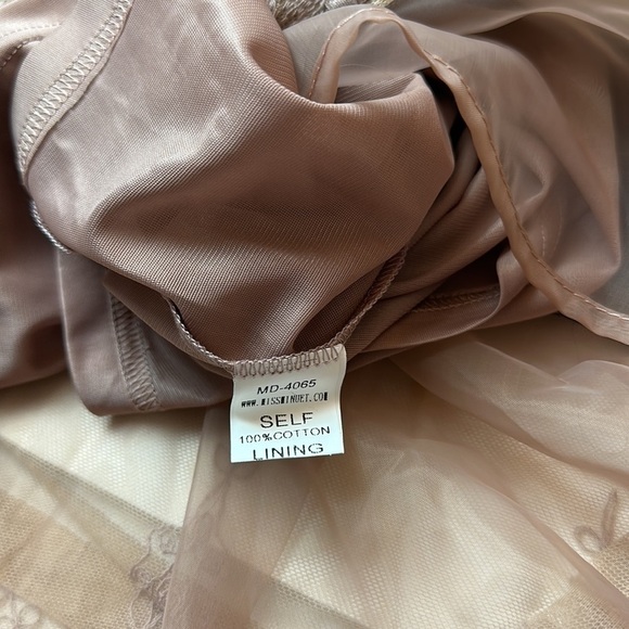 Miss Minuet strapless lace dress - Picture 8 of 14